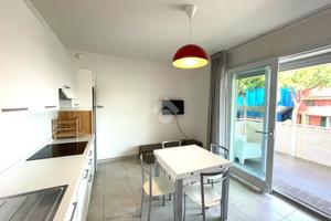3 LOCALI A RICCIONE