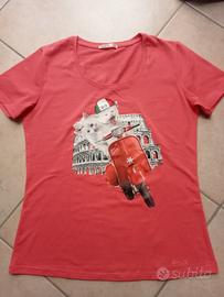 T-shirt nuova, senza cartellino.