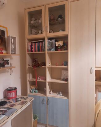  libreria + scrivania 