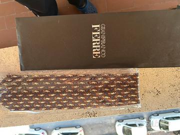 Cravatte Valentino e Ferre’