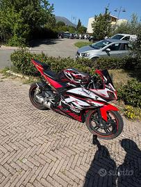 Yamaha yzf r125