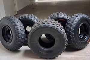 gomme e cerchioni quad