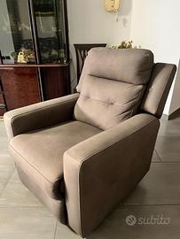 Poltrona reclinabile manuale