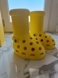 BIG YELLOW BOOTS CROCS X MSCHF 