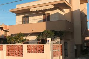 Casa con giardino a 250 m. dal mare