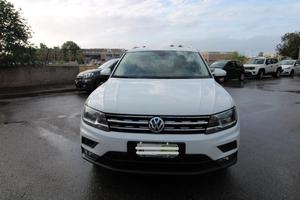 Volkswagen Tiguan 1.6 TDI SCR Sport BlueMotion Tec
