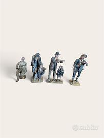 Gruppo di 4 antichi pupi (sud italia)
