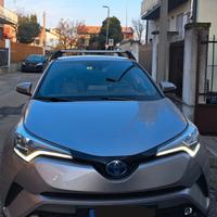 Toyota XHR Hybrid 1.8 mod. Lounge-tagliandi