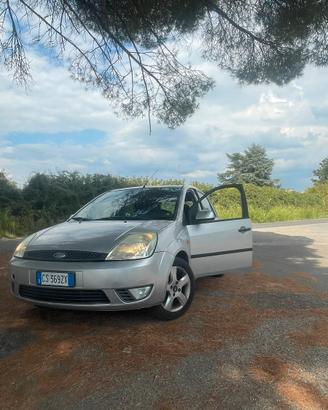 Ford Fiesta mk5 del 2005