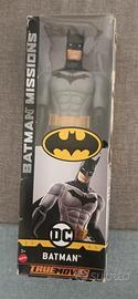 action figure Batman  nuovo  con scatola  dim 30cm