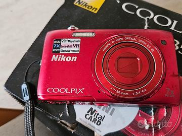 Nikkon macchina fotografica 