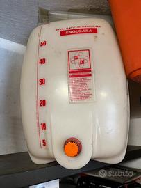 serbatoio7tanica in plastica per alimenti