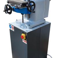 FRESA FRESATRICE CST CON BASAMENTO