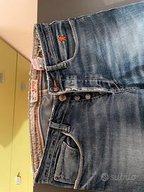 Jeans jaggy