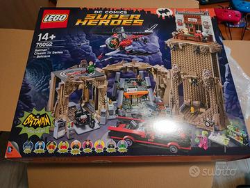 LEGO 76052 Batman Classic TV Series - Batcave