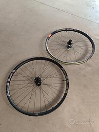 Coppia Ruote Carbonio MTB Deg DT Swiss e13