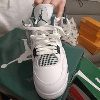 Air Jordan 4 Retro Sneaker