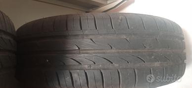 4 gomme nexen  montate su cerchi 185/65/r15