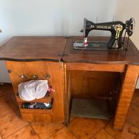 Macchina da cucire Aquila vintage