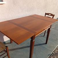 tavolo allungabile con 4 sedie in legno 