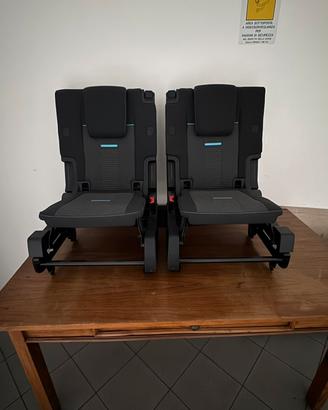 Sedili 3 fila Ford Connect