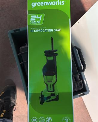 Sega a gattuccio a batteria greenworks
