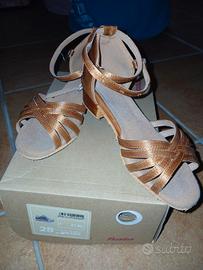 Scarpe da ballo n "28 