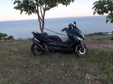 Tmax 500 2010