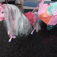 BARBIE  CARROZZA  CIGNO UNICORNO ANNI 90