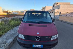 Mercedes Vito 9 posti 