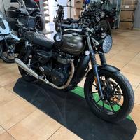 Triumph street Twin