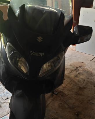 Suzuki Burgman Executive 650