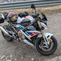 BMW s1000r M