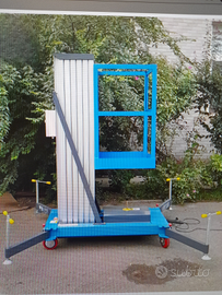 Elevatore idraulico fino a 8mt altezza