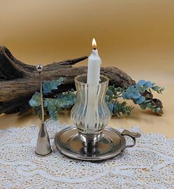 Bugia in metallo con lume in vetro e spegnitoio