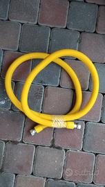 Tubo gas flessibile da 1,80 MT per cucina .