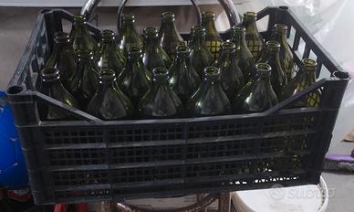 stock 94 bottiglie vetro verde 66cl con cassette 