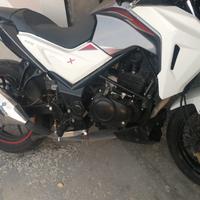 Sym NH Xcion 125 cc del 2019 da vendere a pezzi