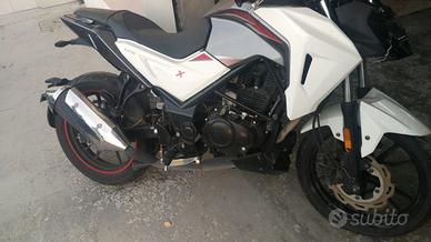 Sym NH Xcion 125 cc del 2019 da vendere a pezzi