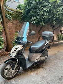 Aprilia Sportcity 200 Cube