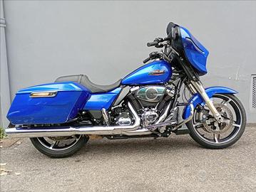 HARLEY-DAVIDSON Street Glide 117 1923