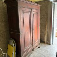 Armadio legno da restaurare