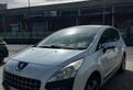 Peugeot 3008 1.6 e-HDi 112CV cambio robotizzato S.