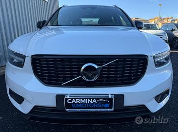 VOLVO XC40 D4 RDESIGN 190CV TETTO BICOLORE