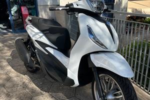 Piaggio beverly 310 2025 in HFP MOTORS MONOPOLI