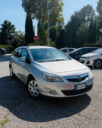 Opel Astra 1.7 CDTI 110CV Sports Tourer Elective