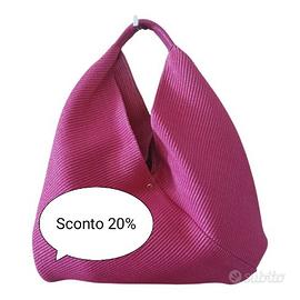 Maxi Hobo color fucsia in Rafia naturale e Pelle 