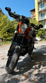Ktm Duke 125 2015