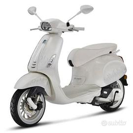 Vespa Sprint 125 i.e. Justin Bieber