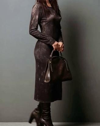Abito Midi Slim-Fit a Collo Tondo Stile Elegante